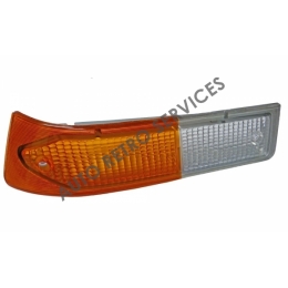 FRONT LIGHT RIGHT ORANGE / WHITE ALFA ROMEO GT - GTV 116