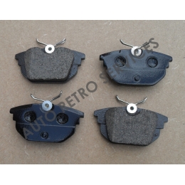 JEU DE PLAQUETTES ARRIERE SANS TEMOIN ALFA ROMEO ALFA 33 FIAT BARCHETTA - COUPE - UNO TURBO ie