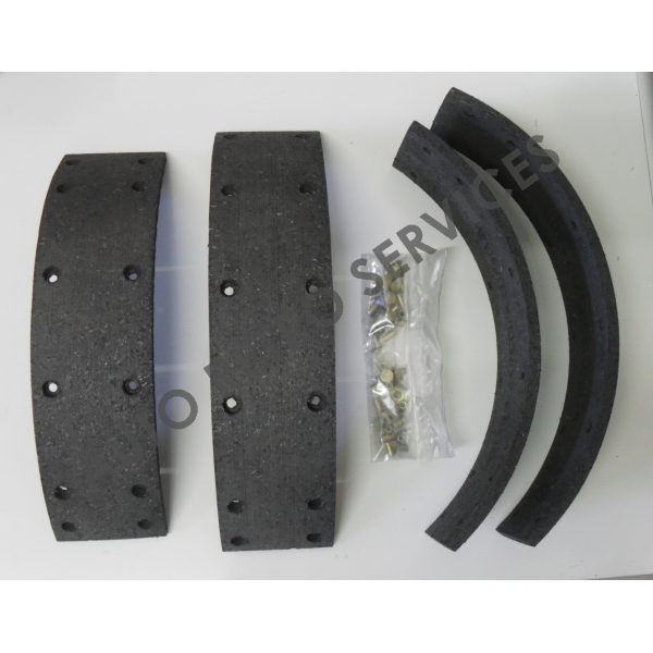 REAR BRAKE SHOE SET PEUGEOT 404 504 BREAK PICK UP Auto Retro